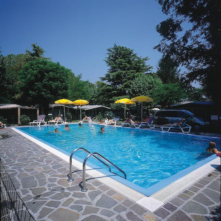 Camping Garden Tourist Manerba del Garda Eksteriør bilde